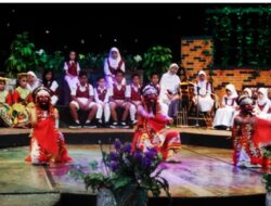Membangun Masa Depan Berbudaya