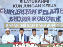 Wapres Dorong Santri Kuasai AI dan Robotik Saat Kunjungi Ponpes Baitul Arqom Al-Islami